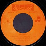 [Slika: 107603869_R4.jpg]