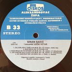 [Slika: 121444035_jpg4.jpg]