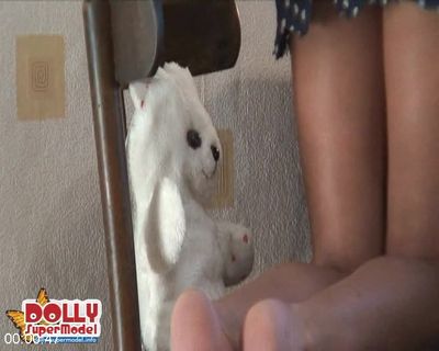 [Image: 112293576_Dolly_Supermodel_-_Video_94.jpg]