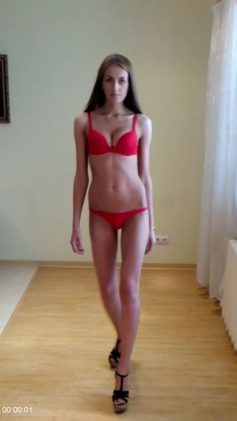 [Image: 112301870_Kovaleva_Tanya_Catwalk.jpg]