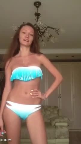 [Image: 112306260_Angelina.jpg]