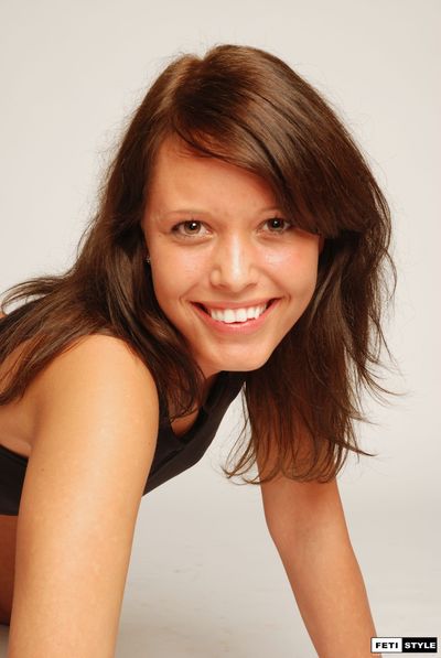 [Image: 112977711_Fetistyle_Janina_176.jpg]