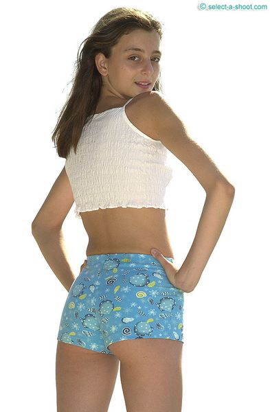 [Image: 118281383_Christine_050.jpg]