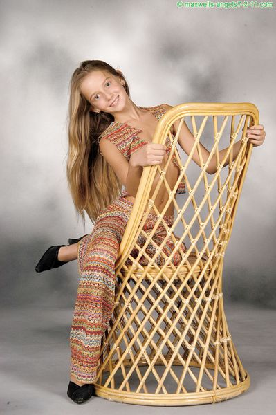 [Image: 118281520_Ma7211-009-067.jpg]