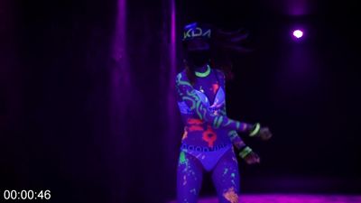 [Image: 118313075_Webcam_Solo_Private_Show_Vids_322.jpg]