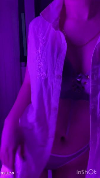 [Image: 118313229_Webcam_Solo_Private_Show_Vids_383.jpg]