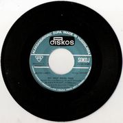 [Slika: 118425037_1976_va.jpg]