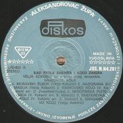 [Slika: 118989142_1976_va.jpg]