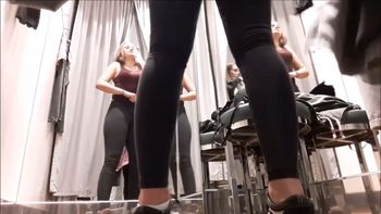 [Image: 119894617_Elit_spy_237.mp4_snapshot_03.19.072.jpg]