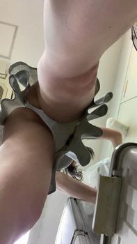 [Image: 119894655_3.jpg]