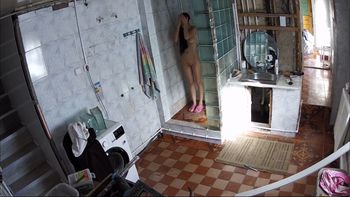 [Image: 119912229_Spy_595.avi_snapshot_08.53.866.jpg]