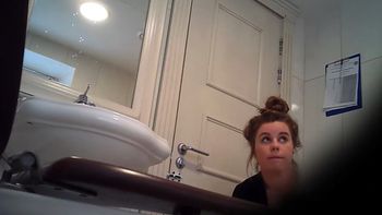 [Image: 119912289_Elit_spy_023.mp4_snapshot_03.43.136.jpg]