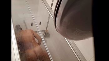 [Image: 119912312_Elit_spy_085.avi_snapshot_02.14.693.jpg]