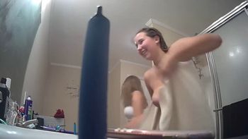 [Image: 119936758_Spy_608.avi_snapshot_00.33.119.jpg]