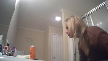 [Image: 119936764_Spy_607.avi_snapshot_00.00.883.jpg]