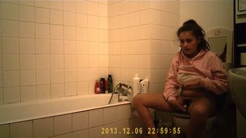 [Image: 119989708_Spy_883.avi_snapshot_00.42.922.jpg]