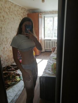 [Image: 120345521_3.jpg]