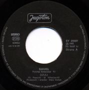 [Slika: 121128569_1983_vb.jpg]