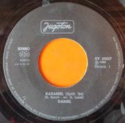 [Slika: 121128612_1984_va.jpg]