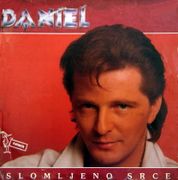 [Slika: 121128693_1987_a.jpg]