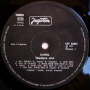 [Slika: 121128695_1987_va.jpg]