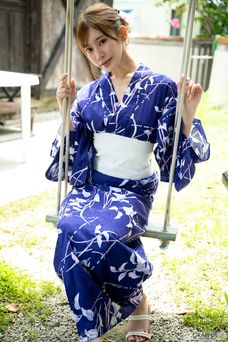 [Graphis, 楓ふうあ] Fuua Kaede – Maple Temptation! vol.3+4