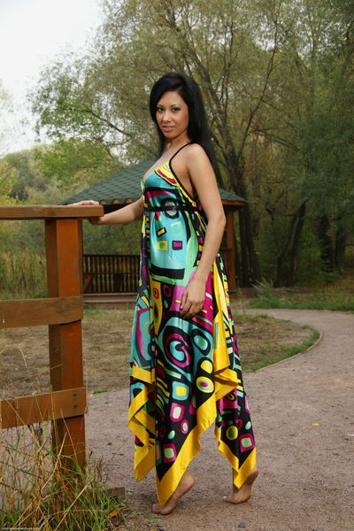 [Image: 127399838_0004.jpg]