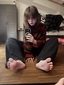 [Image: 129253446_2.jpg]