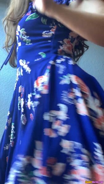 Cailyn – Little Teen Nude Selfie