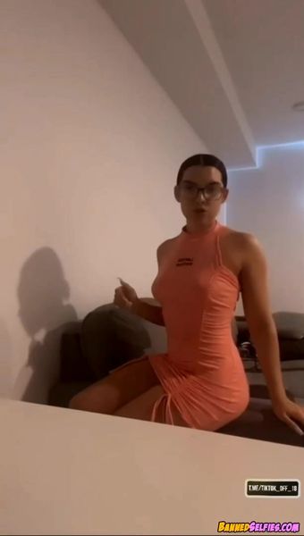 Casey – 21 Year Old College Girl