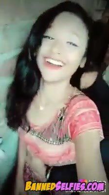 Giselle – Teen Nude Tiktok Selfie On Tiktok