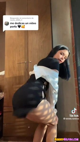 Jaylynn – Shy Hot Tease 21 Years Old On Tiktok